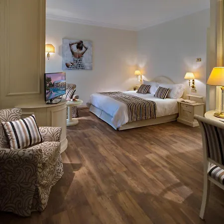 Tritone Luxury Thermae & فندق