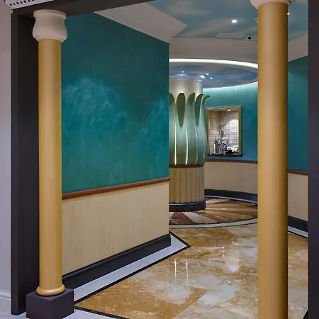 فندق Tritone Luxury Thermae & أبانو تيرمي
